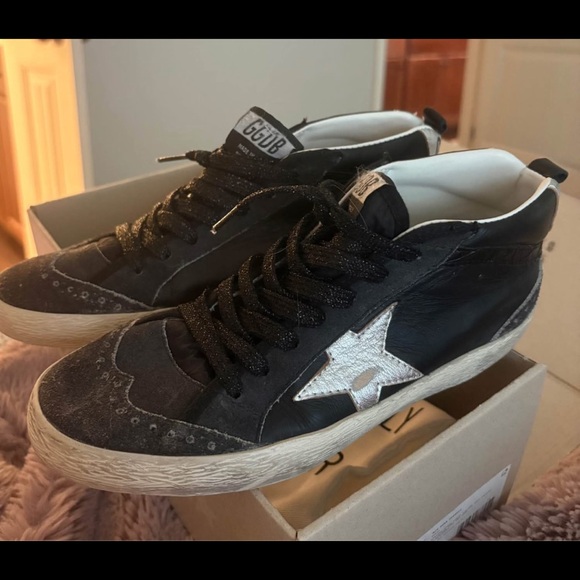 Golden Goose Black and White Sneakers - Picture 1 of 4